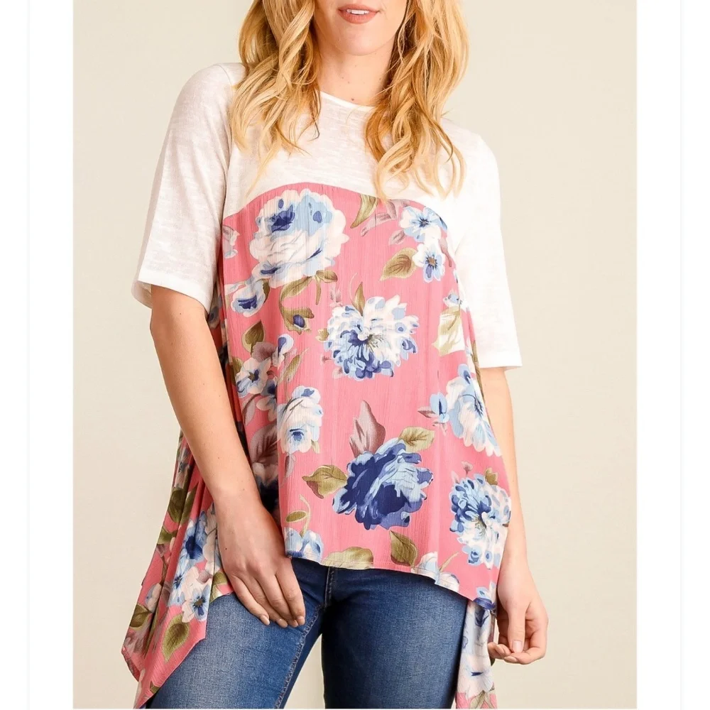 PINK & IVORY FLORAL TOP, L (Runs small & matches purple floral listing - Picture 1 of 7